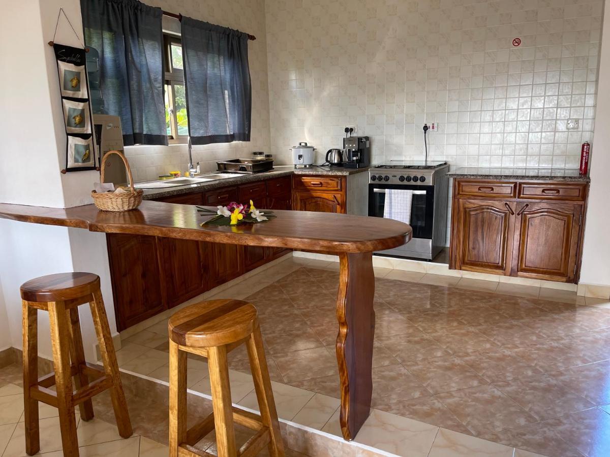 Jardin Marron Apartment Baie Sainte Anne Luaran gambar
