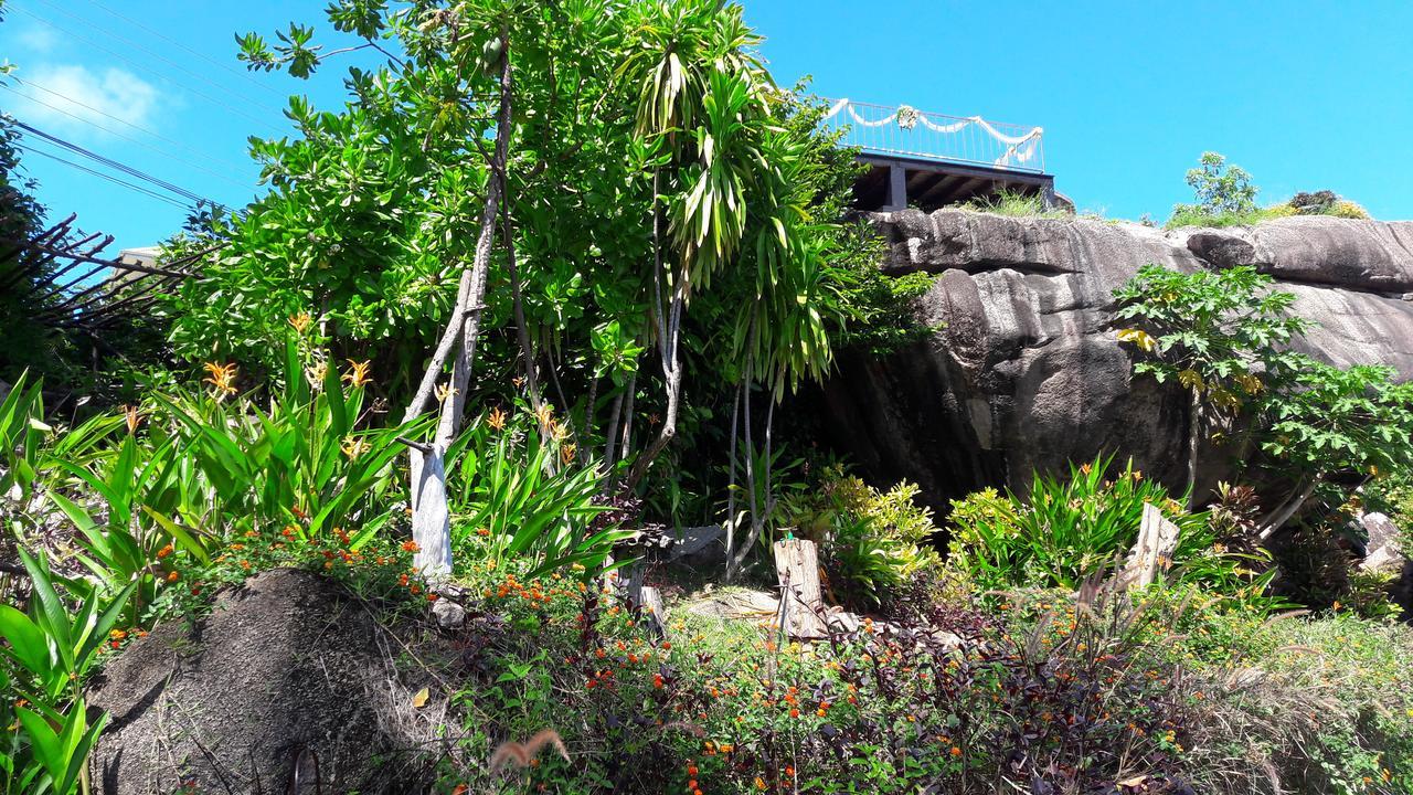 Jardin Marron Apartment Baie Sainte Anne Luaran gambar